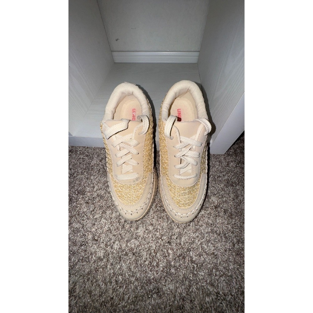 Unionbay Women's Platform Sneakers Size 6M